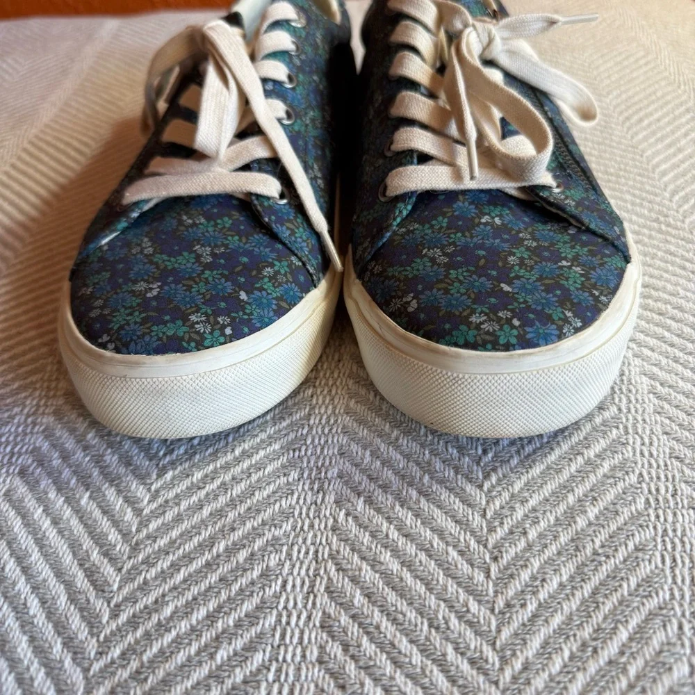 Taos Footwear Blue Floral Sneakers - Picture 3 of 11